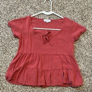 Ivy and main women’s top